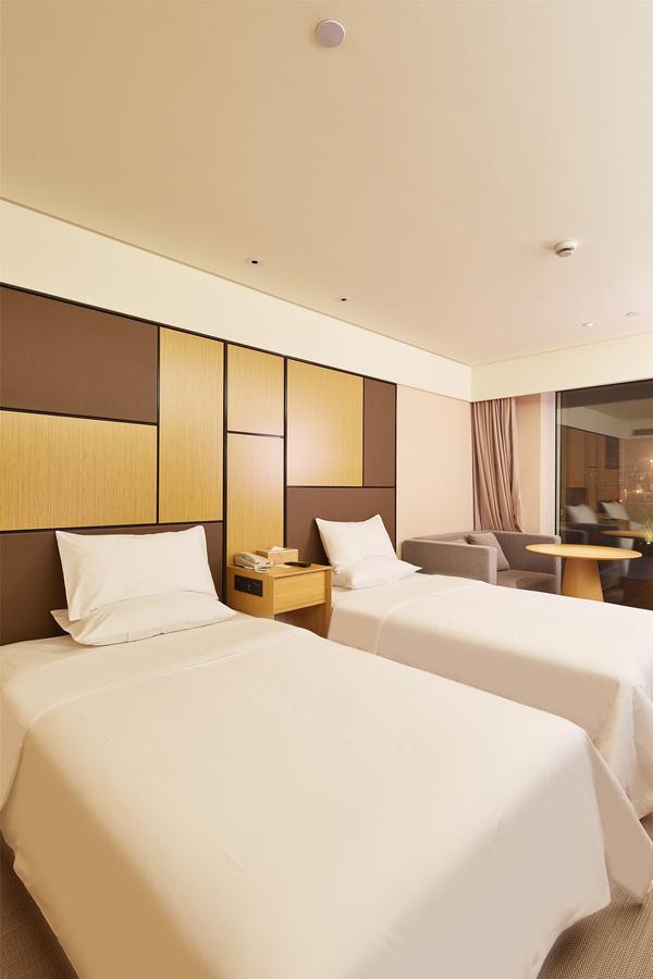 7 Days Inn Shanghai Minhang Dongchuan Road Jiaotong University Exterior photo