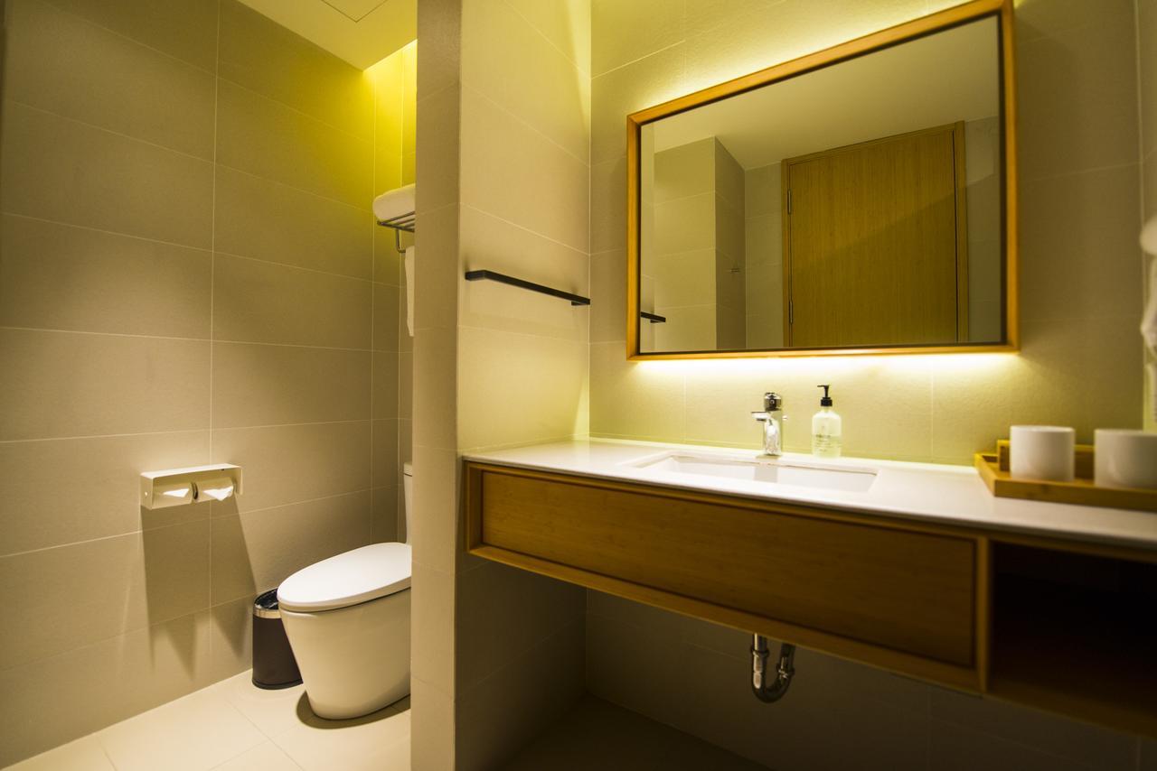 7 Days Inn Shanghai Minhang Dongchuan Road Jiaotong University Exterior photo